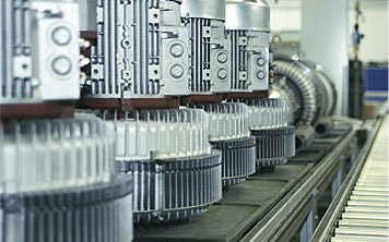 Suflante cu Canal Lateral